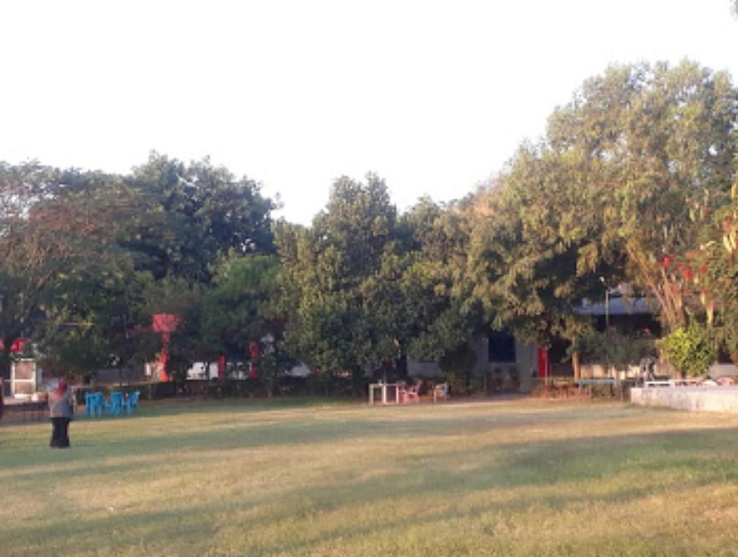 Vamoose Rupmati The Valley Hotel Mandu  Exterior photo